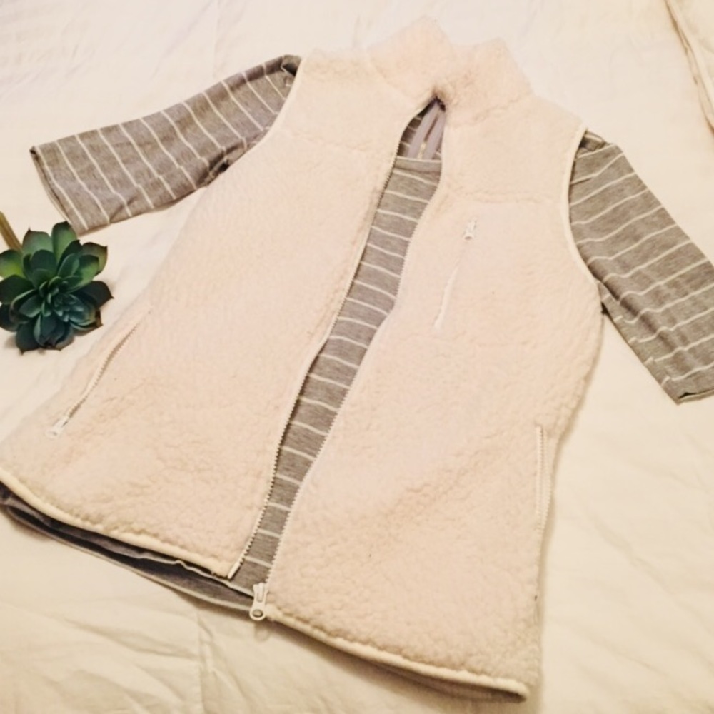Gray and white striped top